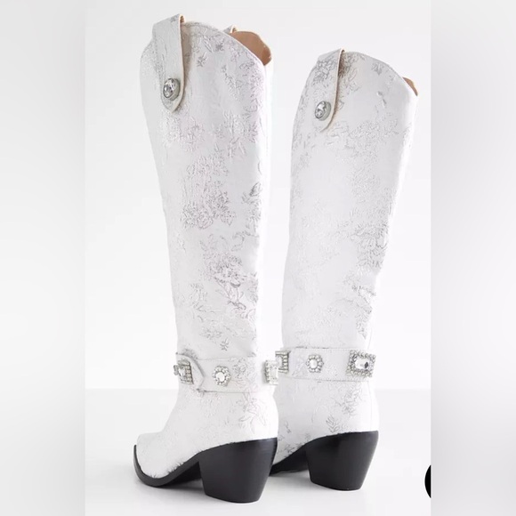 AZALEA WANG Bavani Rhinestone Silver and White Western Boot New in Box Sz 10 - Picture 4 of 12